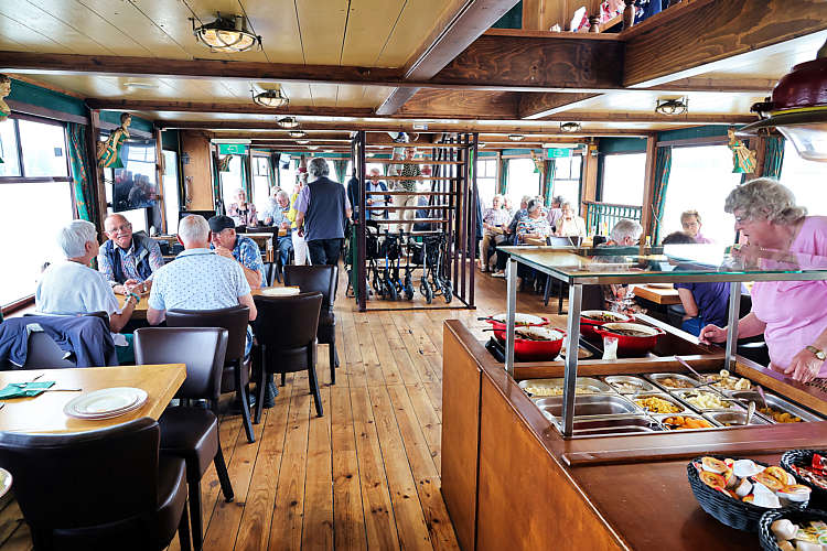 18 mei 2022 - Seniorenuitje-Pannenkoekenboot_050